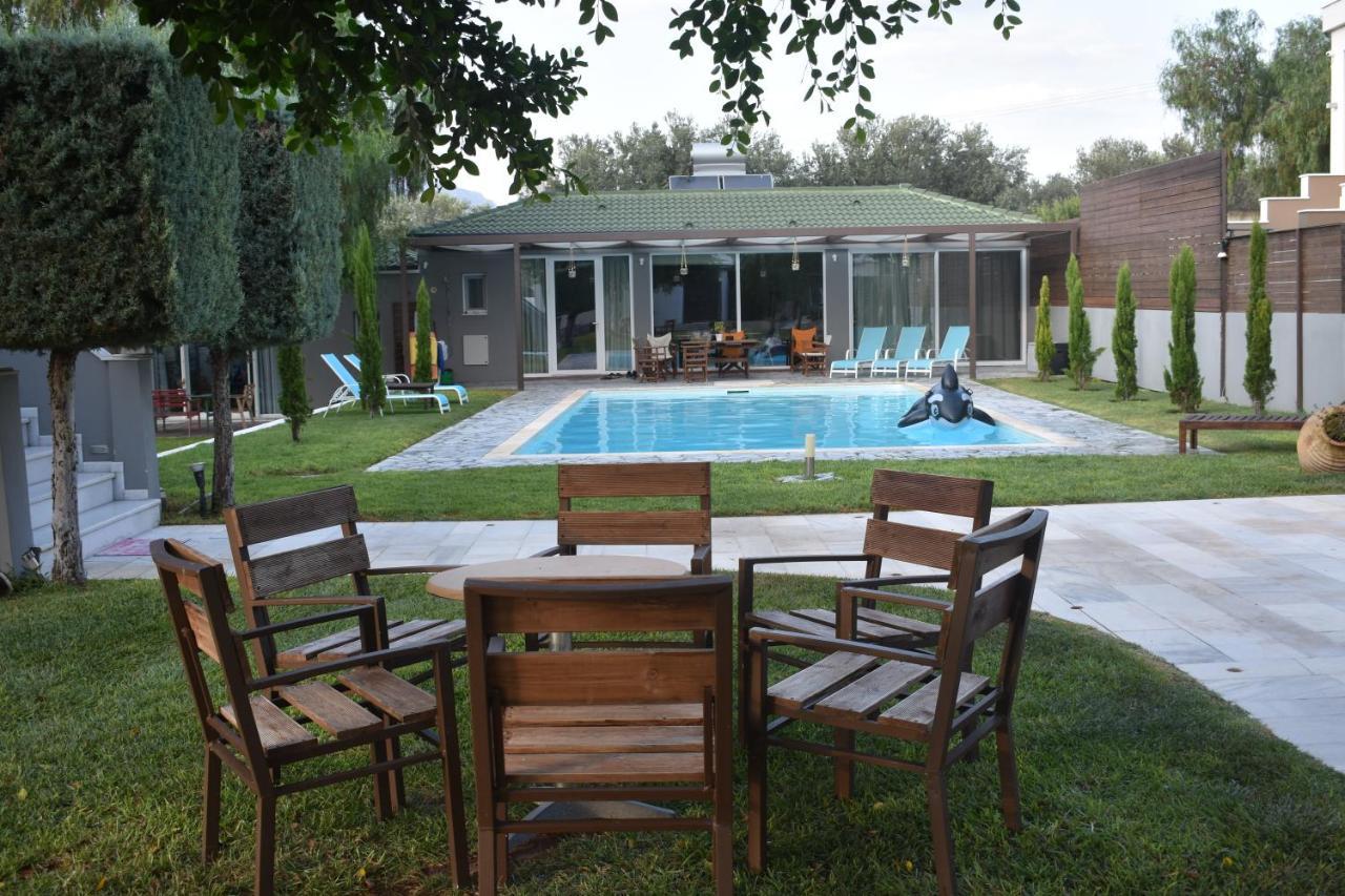 Sunlit Pool House Villa Posidhonía Exterior photo